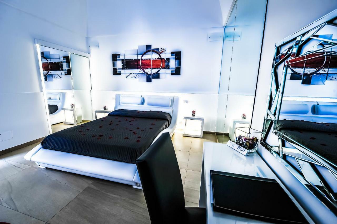Bed and Breakfast Dal Signor Wolf Пецце-ди-Греко Экстерьер фото