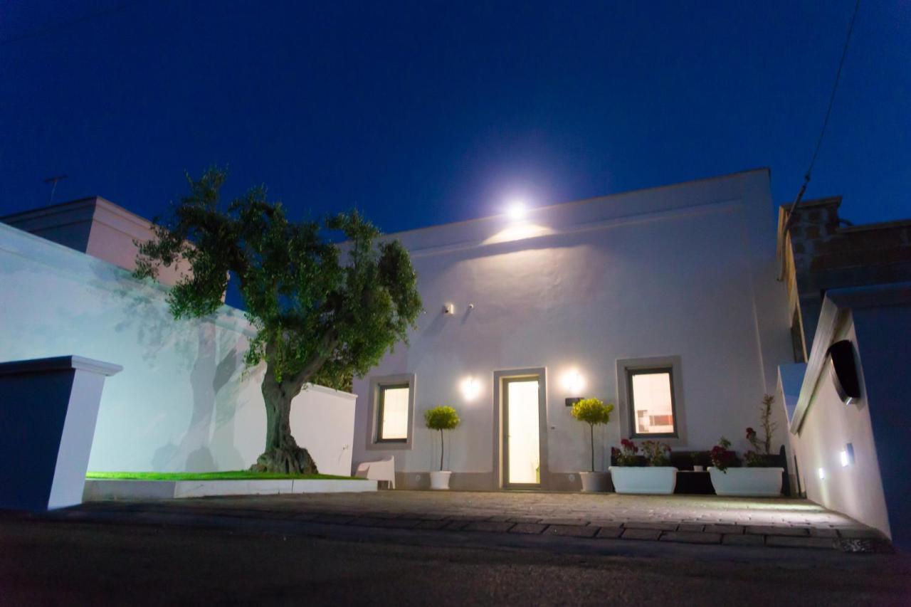 Bed and Breakfast Dal Signor Wolf Пецце-ди-Греко Экстерьер фото